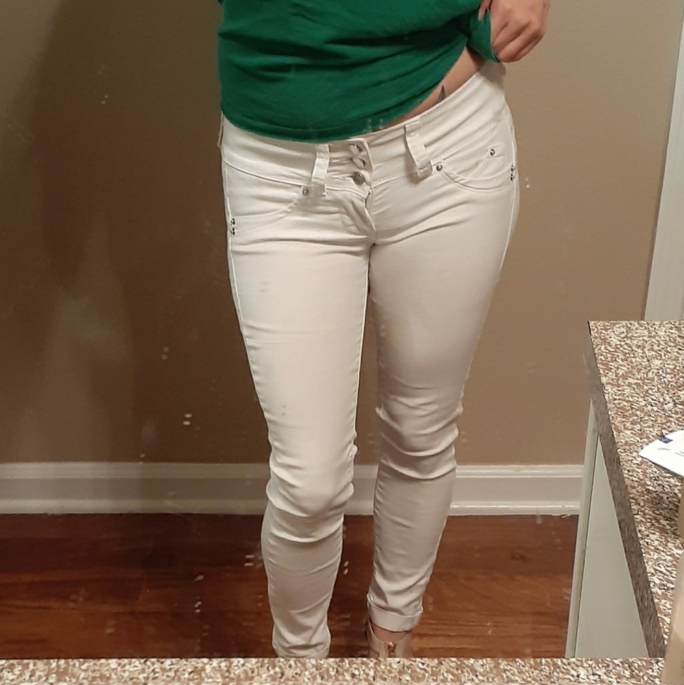Skinny jeans